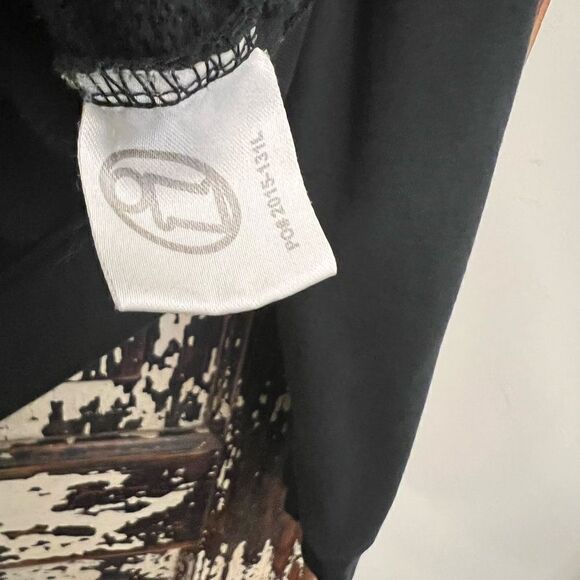 Men’s The Hundreds Wolf sweatshirt. Streetwear. Bobby Hundreds. Size Medium. - Picture 7 of 11